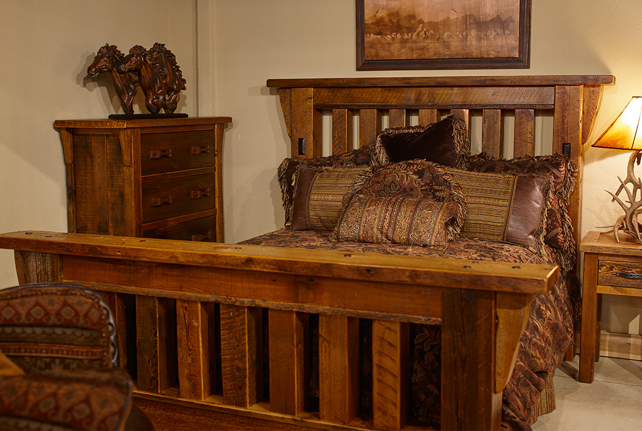 Barn Wood Bed Frame Plans - WoodWorking Projects & Plans